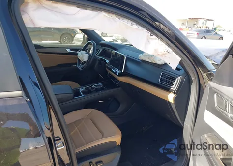 2025 Volkswagen Atlas Cross Sport 2.0T Sel R-Line Black from USA, damaged, VIN 1V2AE2CA8SC221416